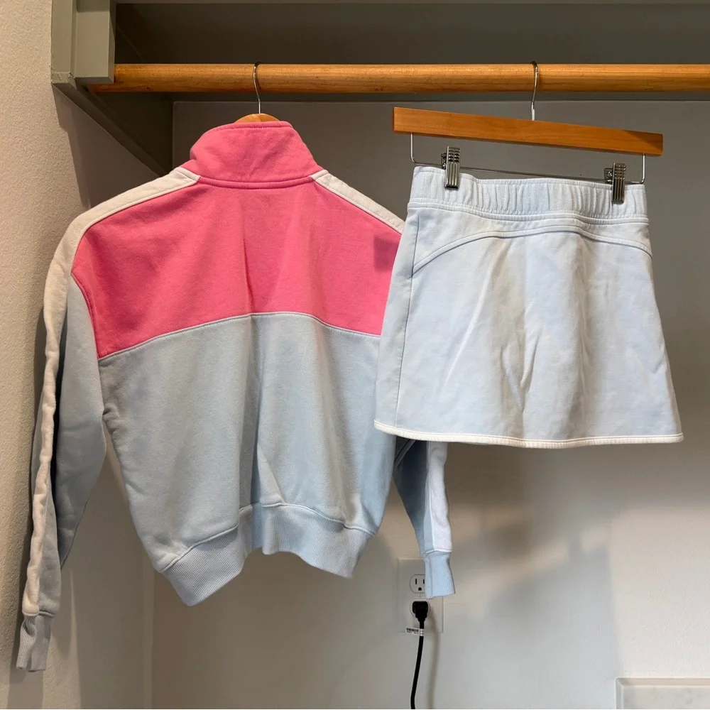 Girls’ Old Navy Pink and Light Blue Colorblock Tracksuit, size 10-12